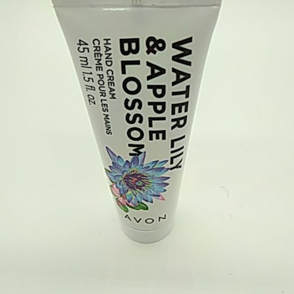 Avon Water Lily & Apple hand cream full size NEW - Picture 2 of 4